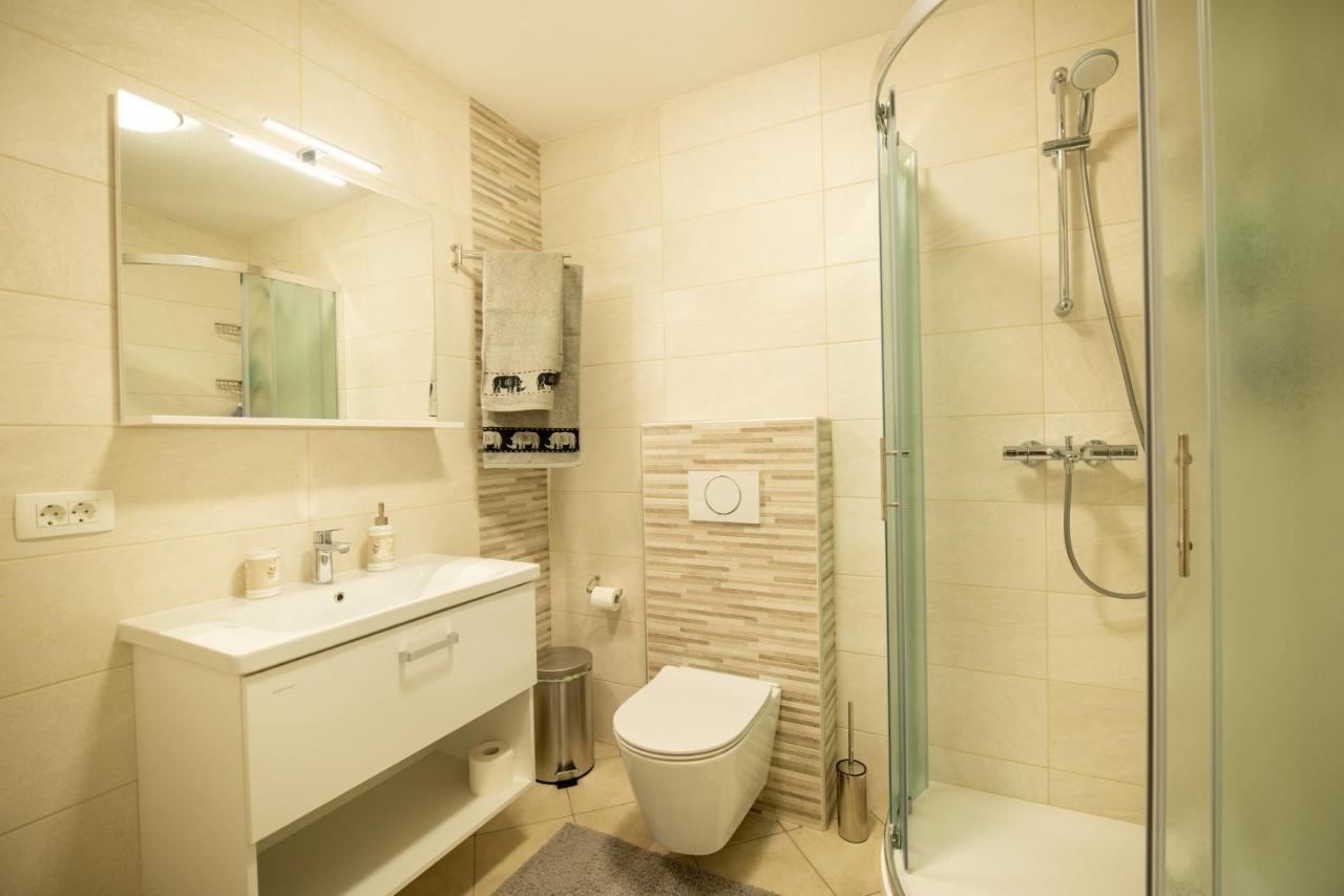 Pleasant Apartments Блед Екстериор снимка